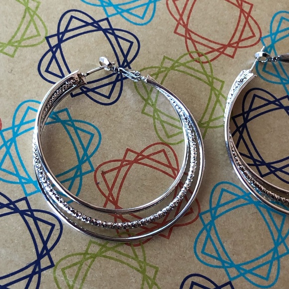 Hoop Earrings - Picture 2 of 4
